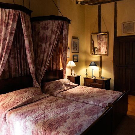 Bed and Breakfast Manoir Du Bois Noblet Louerre Exteriér fotografie