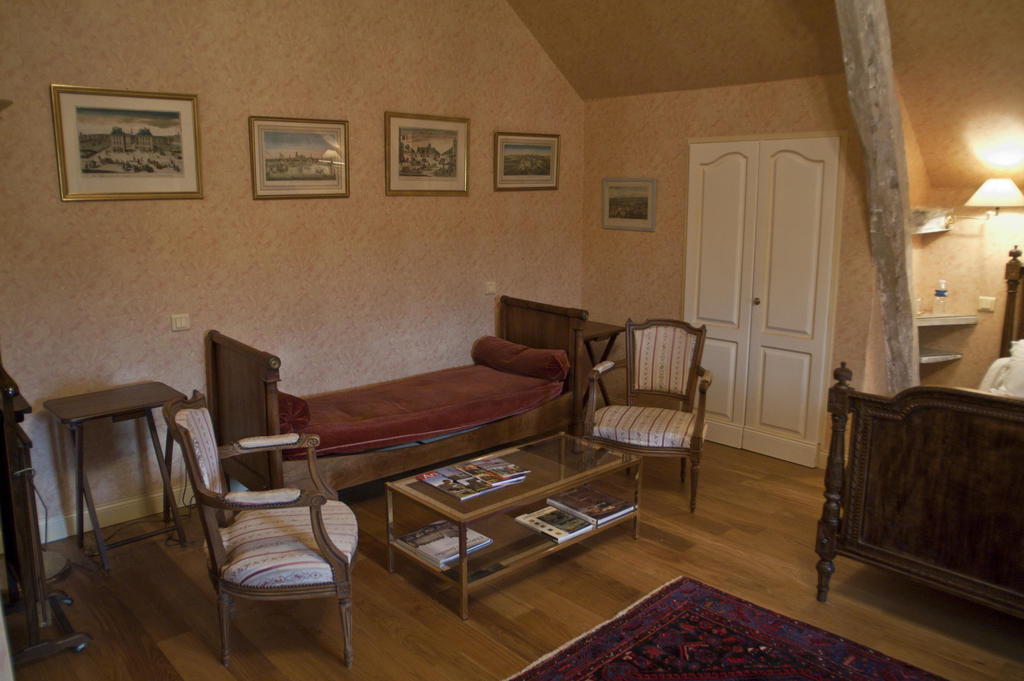 Bed and Breakfast Manoir Du Bois Noblet Louerre Pokoj fotografie